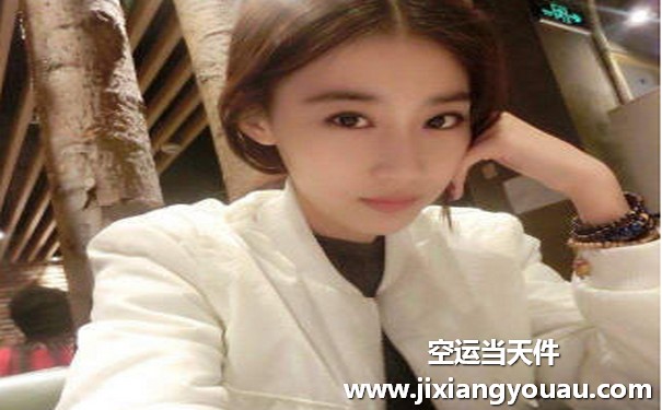 北京首都到新疆哈密機(jī)場(chǎng)空運(yùn)